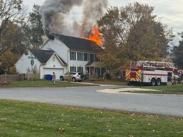 Brunners Run Chimney fire coming from house, engine in front