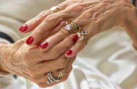 women's hands, gold jewelry