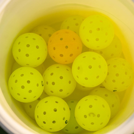 glow in dark pickleball